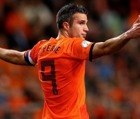 开云体育-恩比德爆发难救主，鹈鹕末节窒息防守带走吉林队