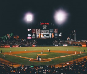 开云体育APP下载-舞台越大，他越强，从利拉德到北京队的硬仗哲学