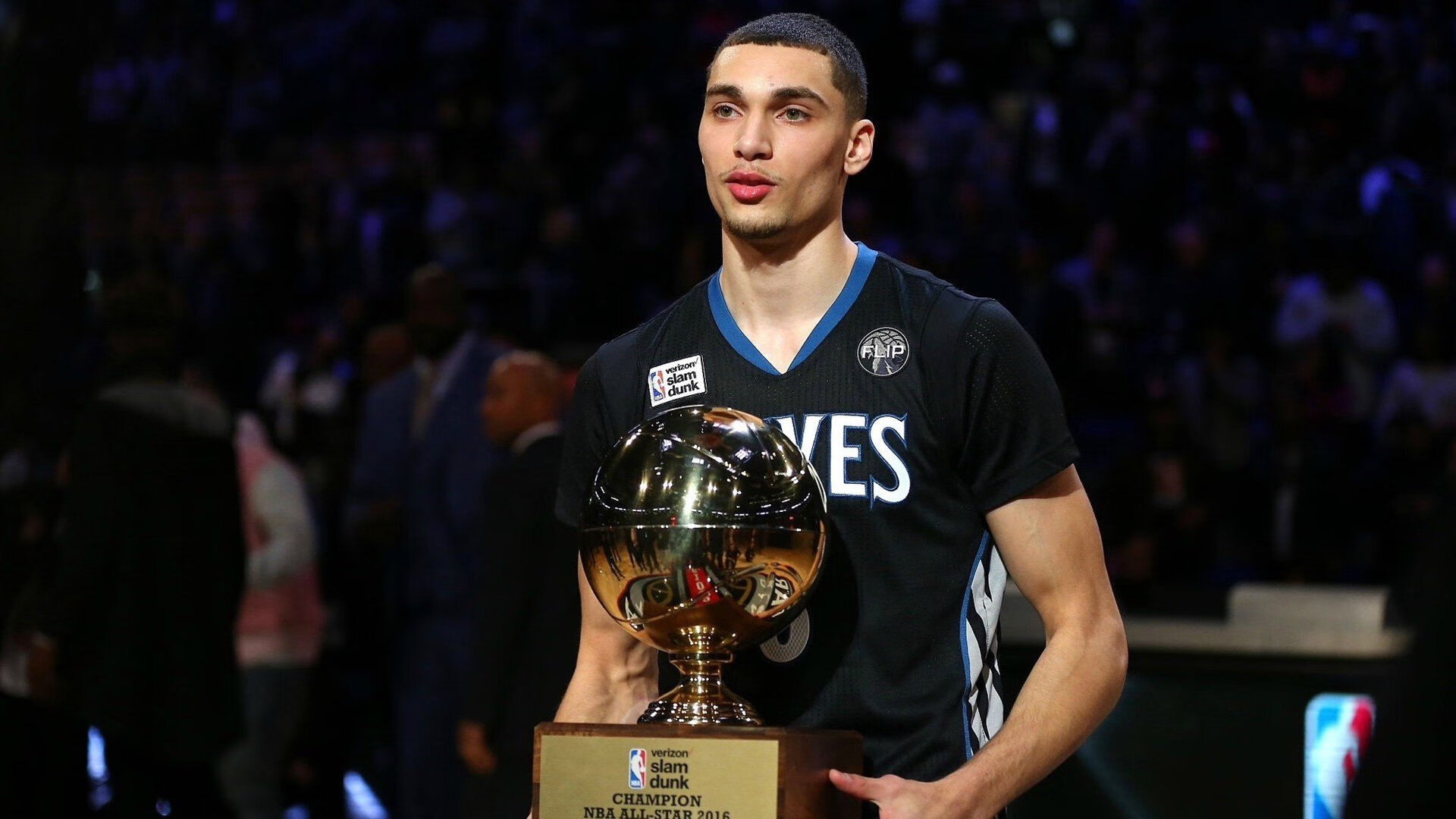 英超争冠焦点战，当绿茵场遇上决胜局，开拓者如何带走猛龙？